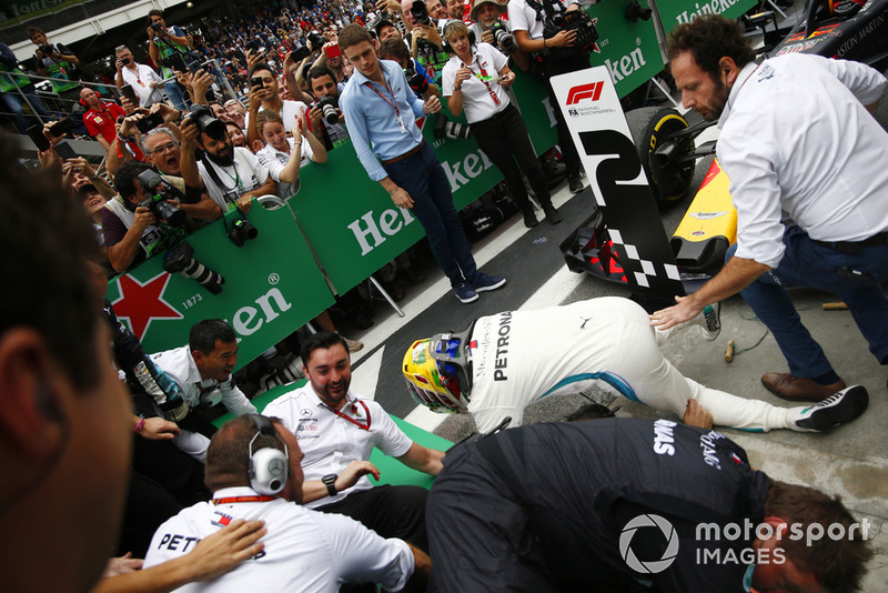 Льюіс Хемілтон, Mercedes AMG F1