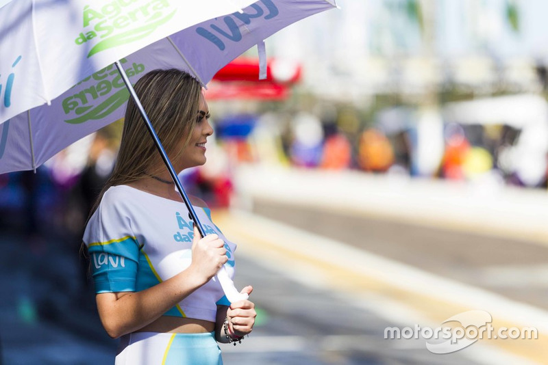Grid girl