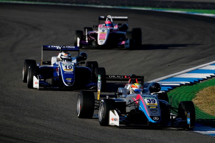 Alex Palou, Hitech Bullfrog GP Dallara F317 - Mercedes-Benz