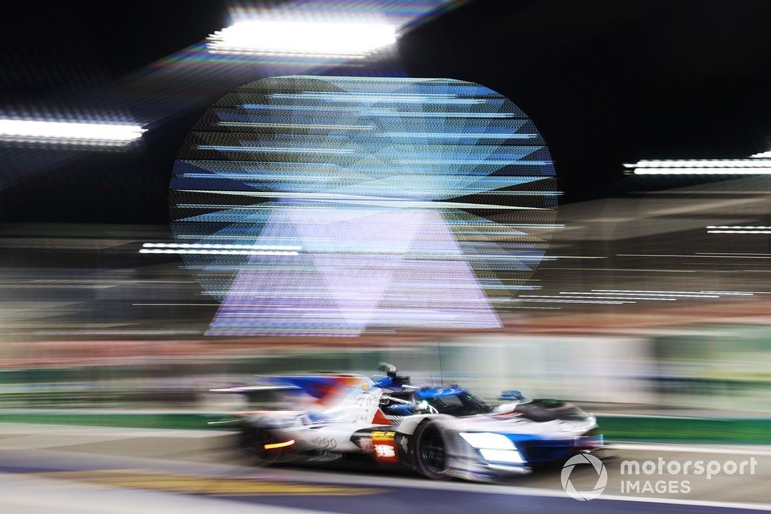 #15 BMW M Team WRT BMW M Hybrid V8: Dries Vanthoor, Raffaele Marciello, Marco Wittmann.