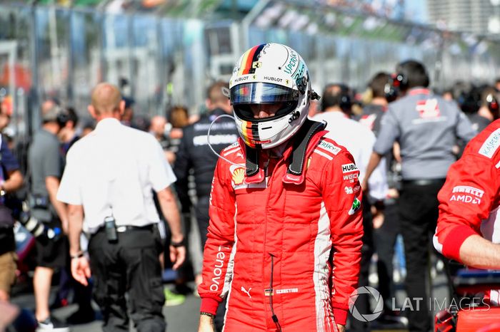 Sebastian Vettel, Ferrari en la parrilla