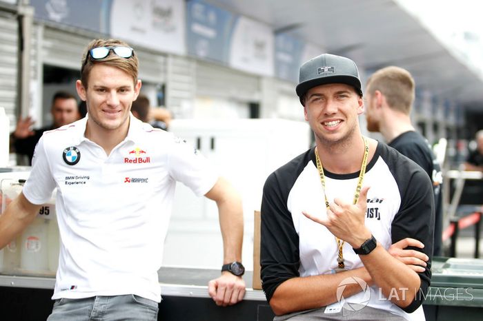 Marco Wittmann, FIST Team AAI, BMW M6 GT3, Chaz Mostert, FIST Team AAI, BMW M6 GT3