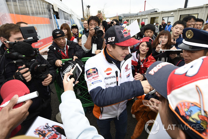 Marc Márquez, Repsol Honda Team con fans