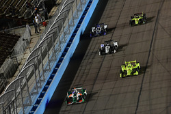 Kyle Kaiser, Juncos Racing Chevrolet, Simon Pagenaud, Team Penske Chevrolet, Graham Rahal, Rahal Letterman Lanigan Racing Honda