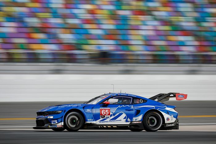 #65 Ford Multimatic Motorsports Ford Mustang GT3: Christopher Mies, Frederic Vervisch, Sebastian Priaulx