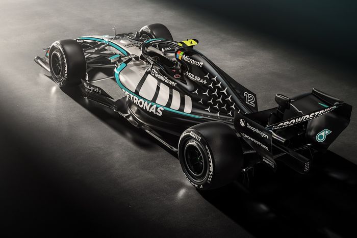 Mercedes W17 livery