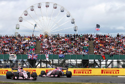 Sergio Pérez, Force India VJM10, Esteban Ocon, Force India VJM10