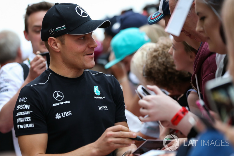 Валттері Боттас, Mercedes AMG F1, уболівальники