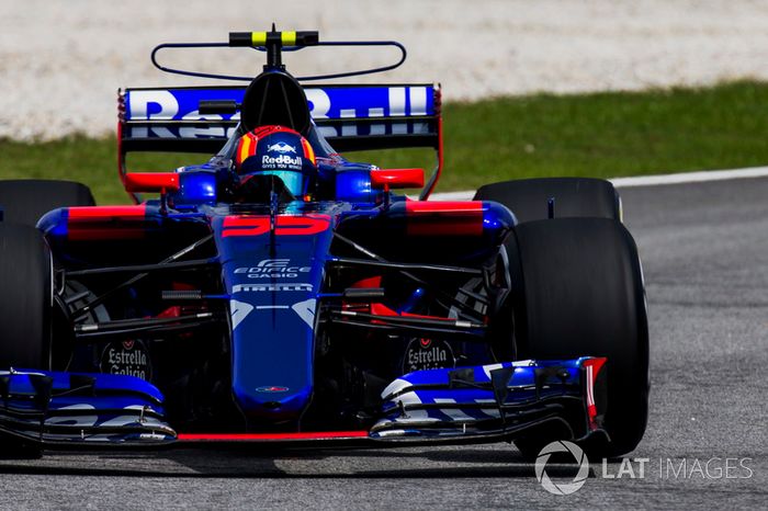 Carlos Sainz Jr., Scuderia Toro Rosso STR12