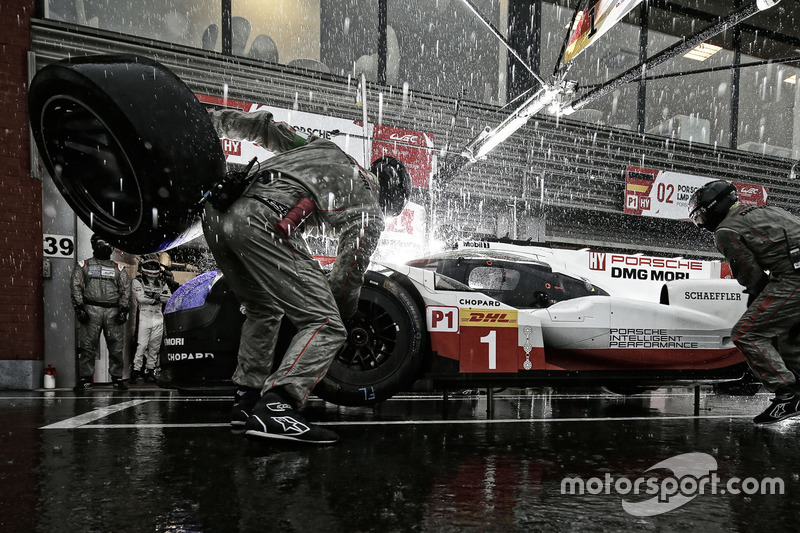 9. #1 Porsche 919 Hybrid: Neel Jani, Andre Lotterer, Nick Tandy