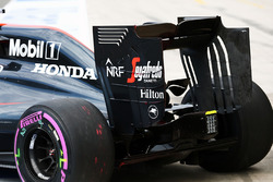 McLaren MP4-31: Heckflügel