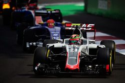 Esteban Gutiérrez, Haas F1 Team VF-16