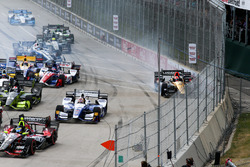James Hinchcliffe, Schmidt Peterson Motorsports Honda, crash
