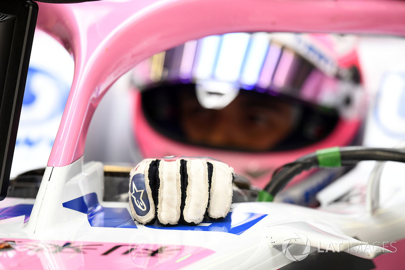 Un gant de Sergio Perez, Force India VJM11
