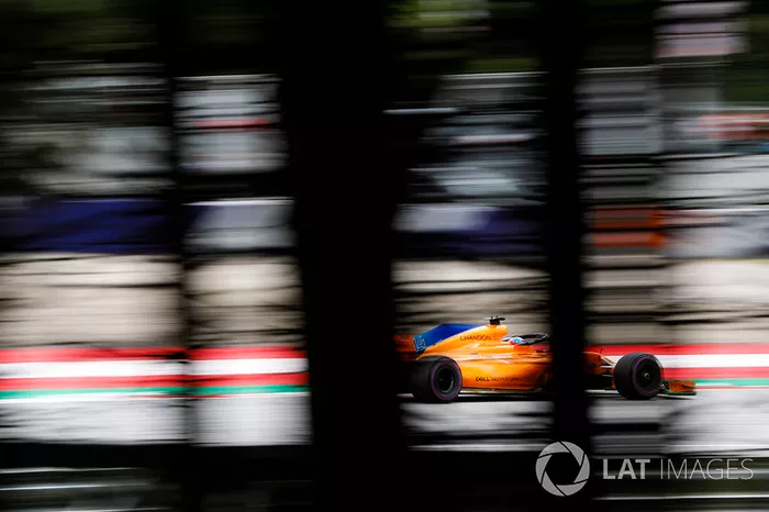 Fernando Alonso, McLaren MCL33