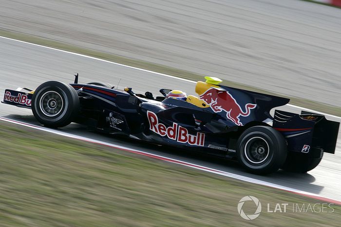 24. El Red Bull Racing RB4 de F1