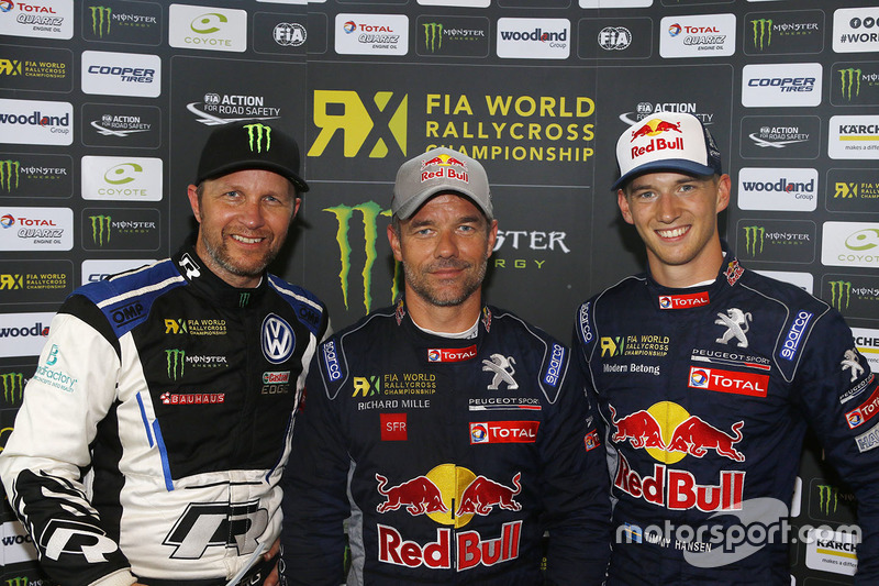 Le vainqueur Sébastien Loeb, Team Peugeot Total, le deuxième Petter Solberg, PSRX Volkswagen Sweden, le troisième Timmy Hansen, Team Peugeot Total