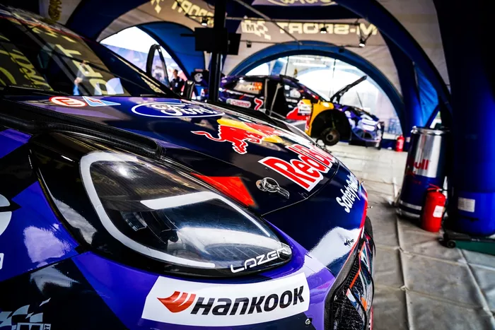 Service park