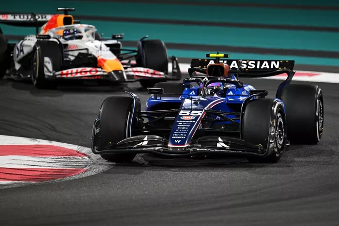 Isack Hadjar, Equipo Racing Bulls, Carlos Sainz, Williams