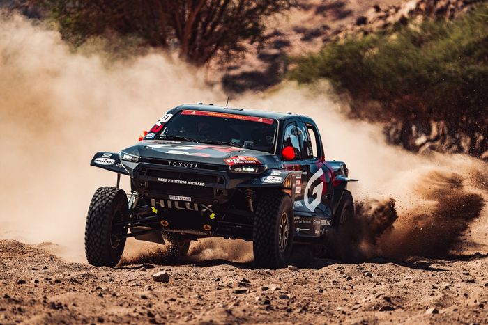 #213 Toyota Gazoo Racing Toyota: Saood Variawa, François Cazalet