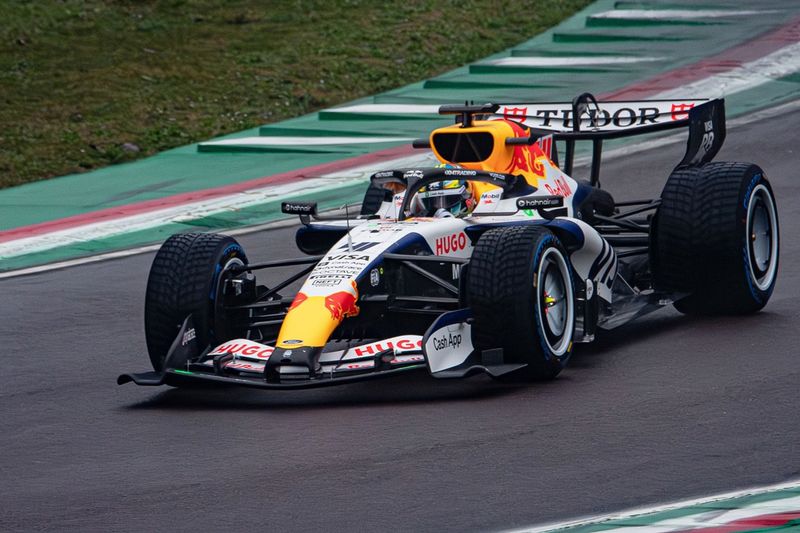 Arvid Lindblad, Racing Bulls 