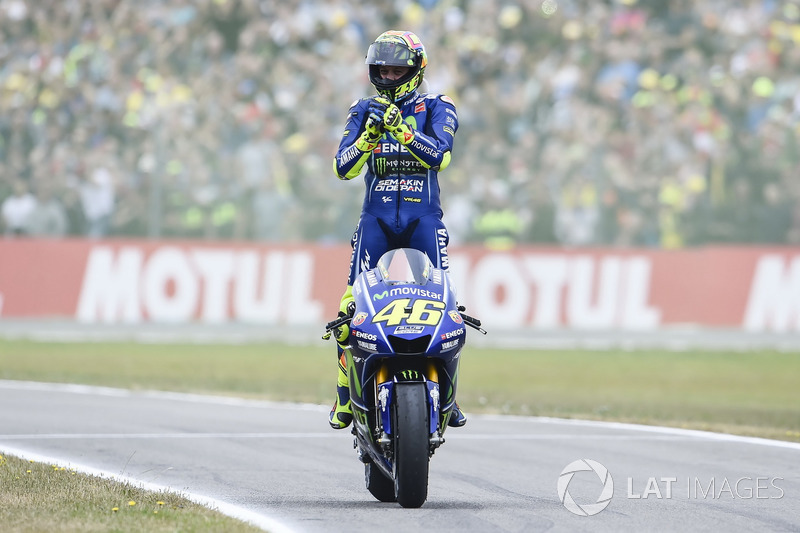 Ganhador da corrida Valentino Rossi, Yamaha Factory Racing