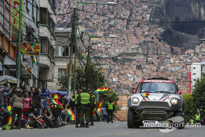 9. #339 X-Raid Team Mini: Sylvio de Barros, Rafael Capoani
