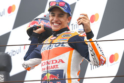 Podium : le vainqueur Marc Marquez, Repsol Honda Team