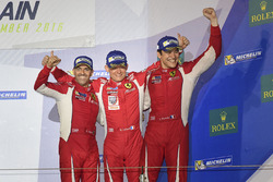 LMGTE Am Podium: derde plaats #83 AF Corse Ferrari 458 Italia: Francois Perrodo, Emmanuel Collard, R