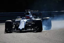 Luca Ghiotto, Williams FW40 bloque une roue