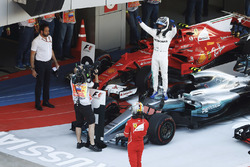 Победитель Валттери Боттас, Mercedes AMG F1