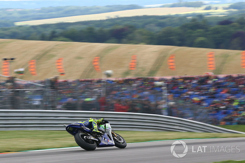 Валентино Россі, Yamaha Factory Racing