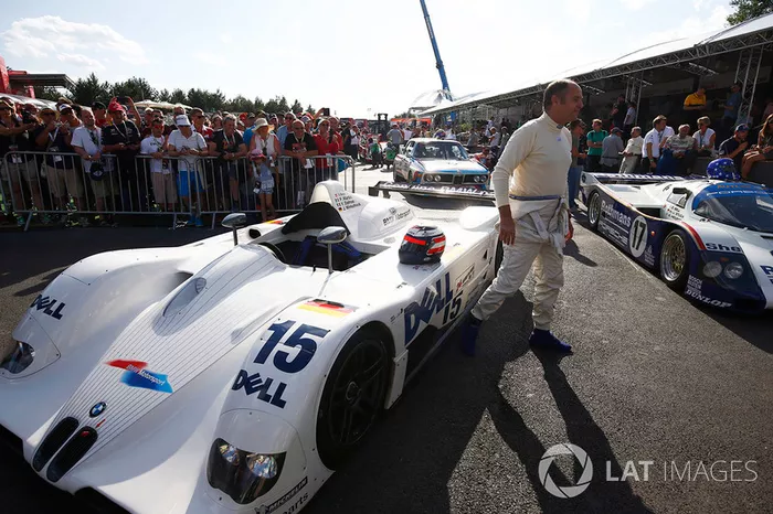 BMW V12 LMR LMP1