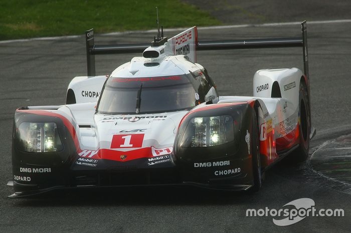 #1 Porsche Team Porsche 919 Hybrid: Neel Jani, Andre Lotterer, Nick Tandy