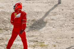 Кімі Райкконен, Ferrari, оглядається на Ferrari