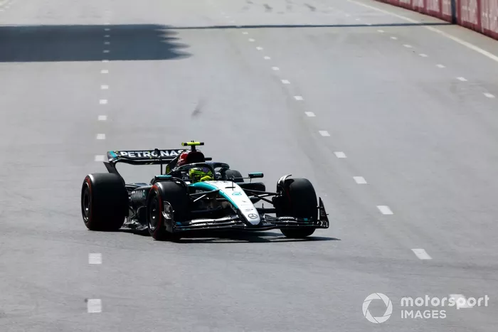 Lewis Hamilton, Mercedes F1 W15 