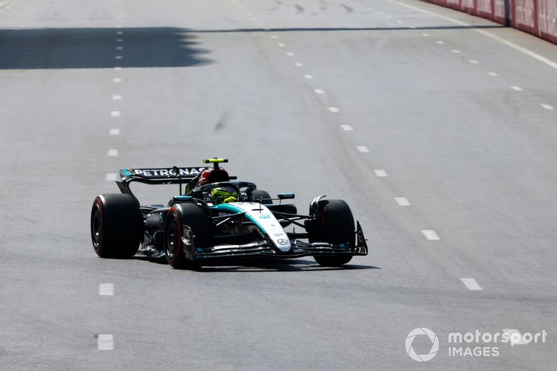 Lewis Hamilton, Mercedes F1 W15 