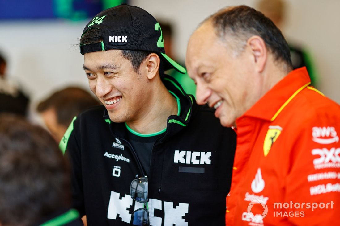 Zhou Guanyu, Stake F1 Team Kick Sauber, Frederic Vasseur, dyrektor zespołu i dyrektor generalny Scuderia Ferrari 