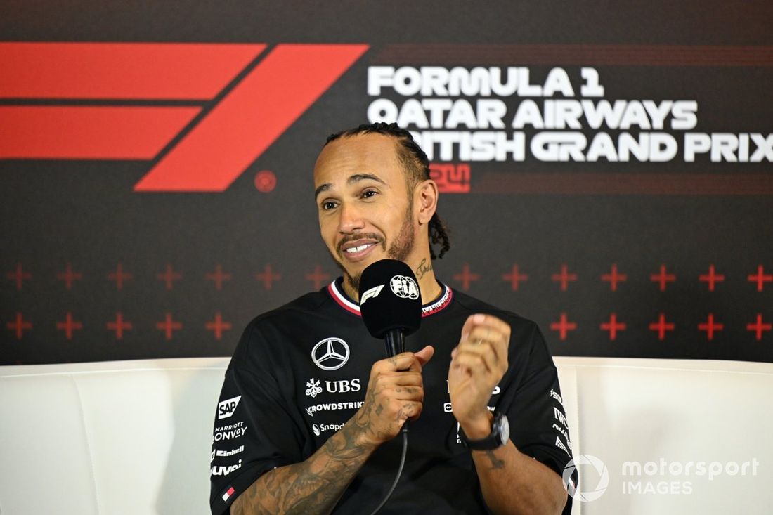 Lewis Hamilton, Mercedes-AMG F1 Team, 1. miejsce, na konferencji prasowej
