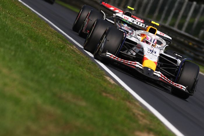 Liam Lawson, Racing Bulls Team, Oliver Bearman, Haas F1 Team