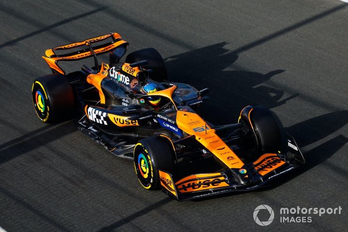 Oscar Piastri, McLaren MCL38