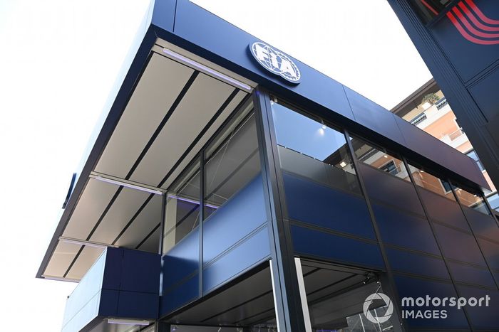 La autocaravana de la FIA