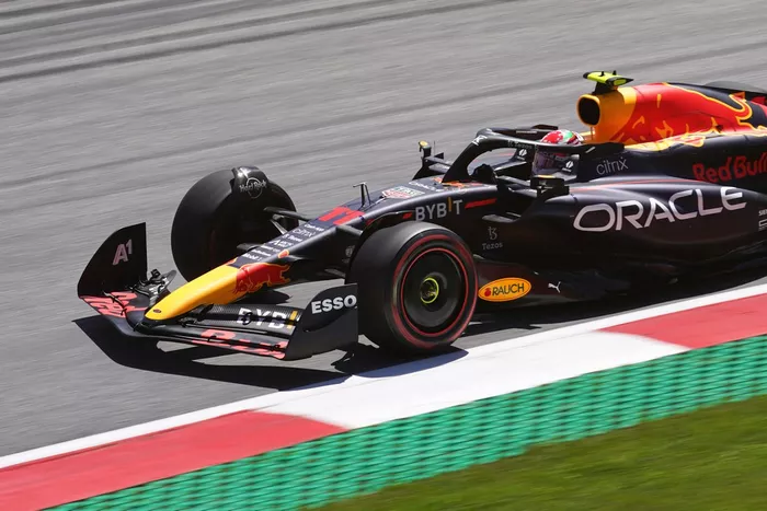 Sergio Pérez, Red Bull Racing RB18