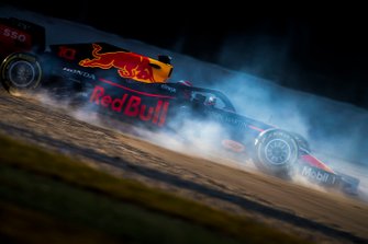 Pierre Gasly, Red Bull Racing RB15, dans le bac à gravier