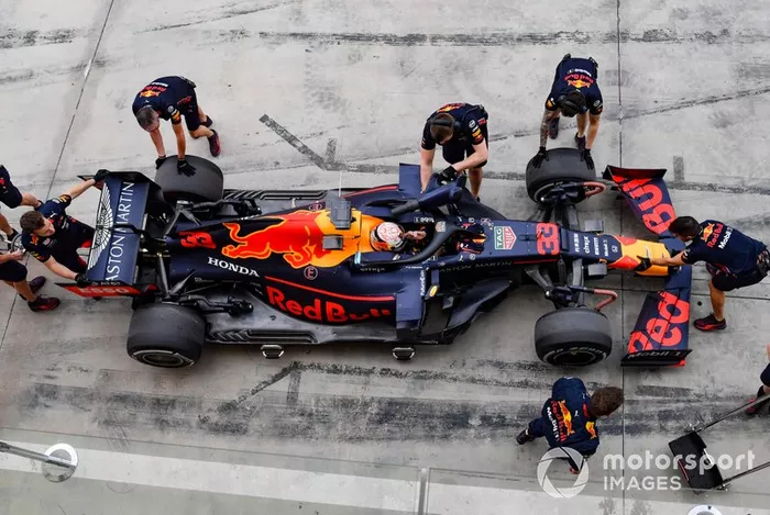 Sachir: Max Verstappen (Red Bull)
