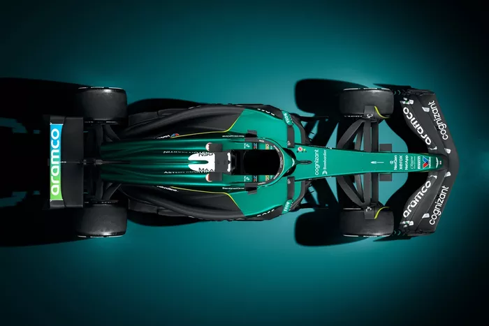 アストンマーティン・レーシング AMR25 