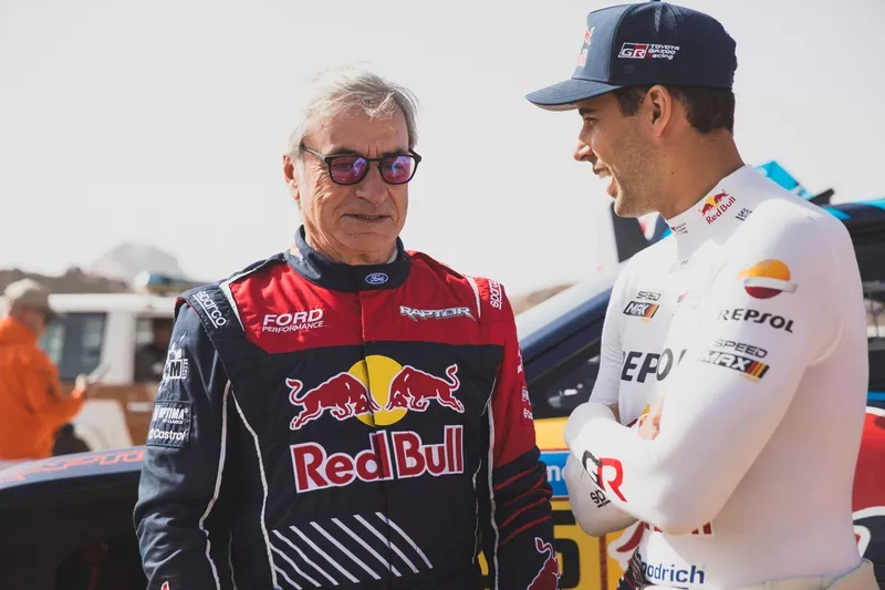 #225 Ford M-Sport Ford : Carlos Sainz Sr, #203 Toyota Gazoo Racing Toyota : Lucas Moraes
