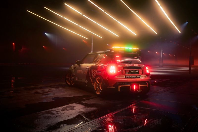 MINI Electric Pacesetter, FIA Formula E Safety Car