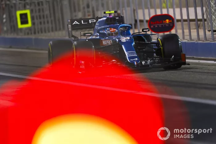 Esteban Ocon, Alpine A521 
