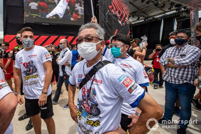 Team Pata Yamaha celebra el mundial de Superbikes